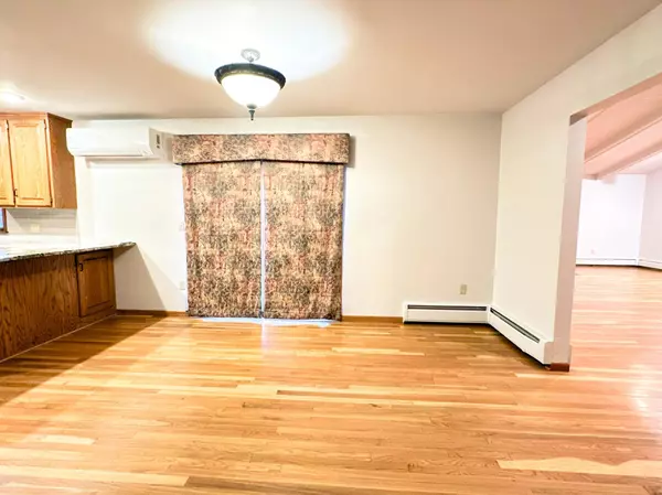 Andover, MN 55304,14633 7th AVE NW