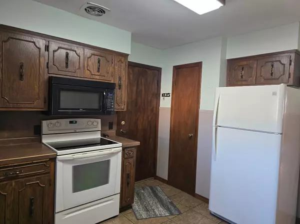 Mountain Lake, MN 56159,1024 Prince ST