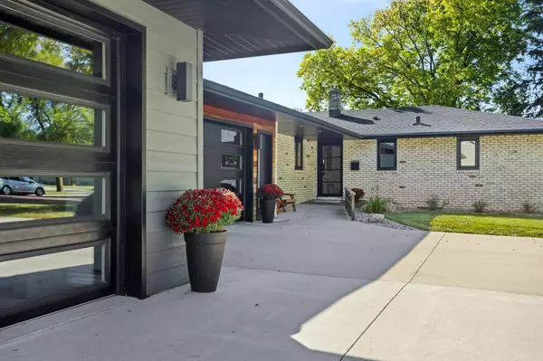 Wahpeton, ND 58075,1002 3rd ST S