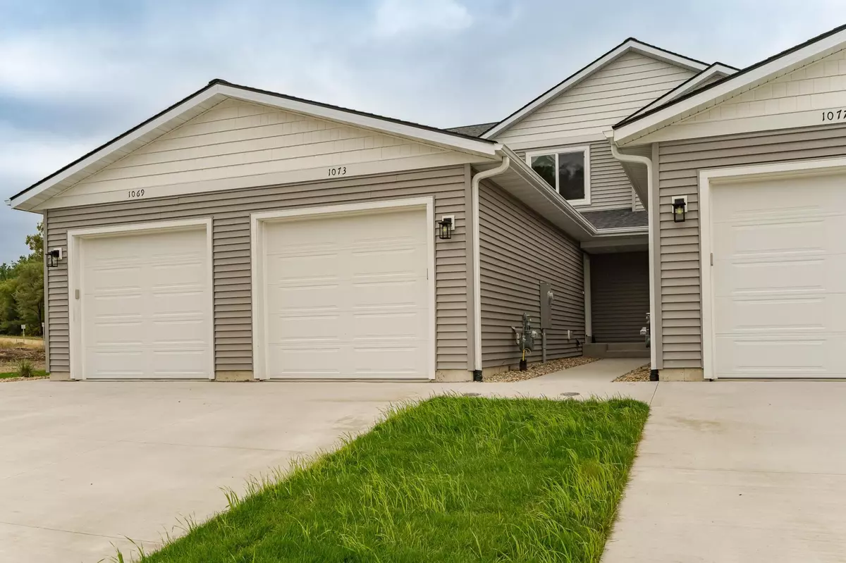 Rochester, MN 55906,1073 Century Village LN NE