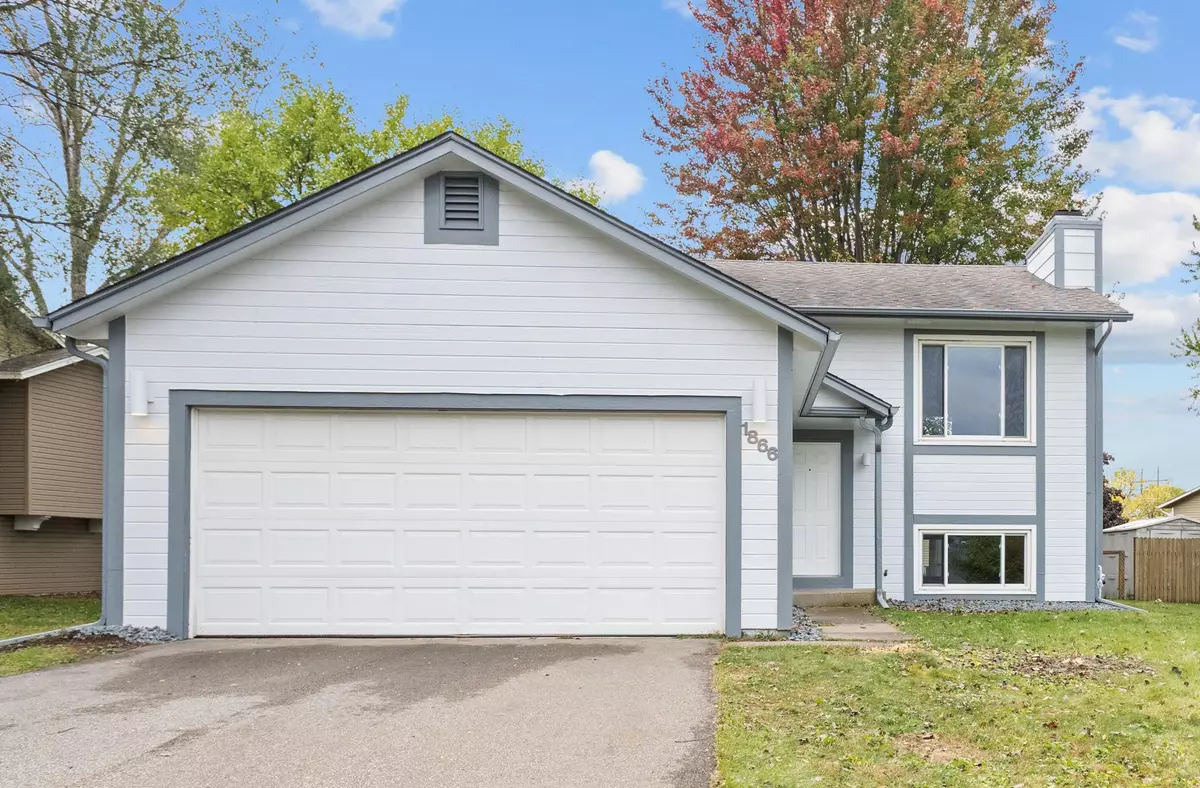 Eagan, MN 55122,1866 Bear Path TRL