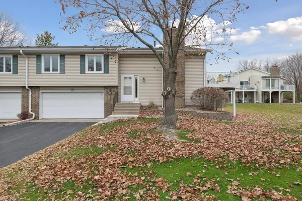 9947 Cavell AVE S, Bloomington, MN 55438