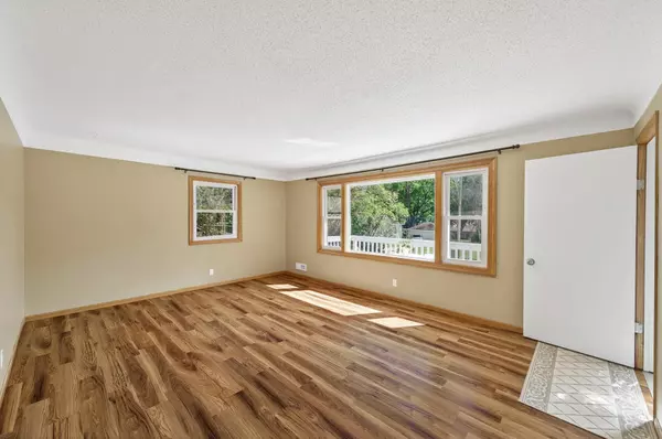 Columbia Heights, MN 55421,1229 44th AVE NE