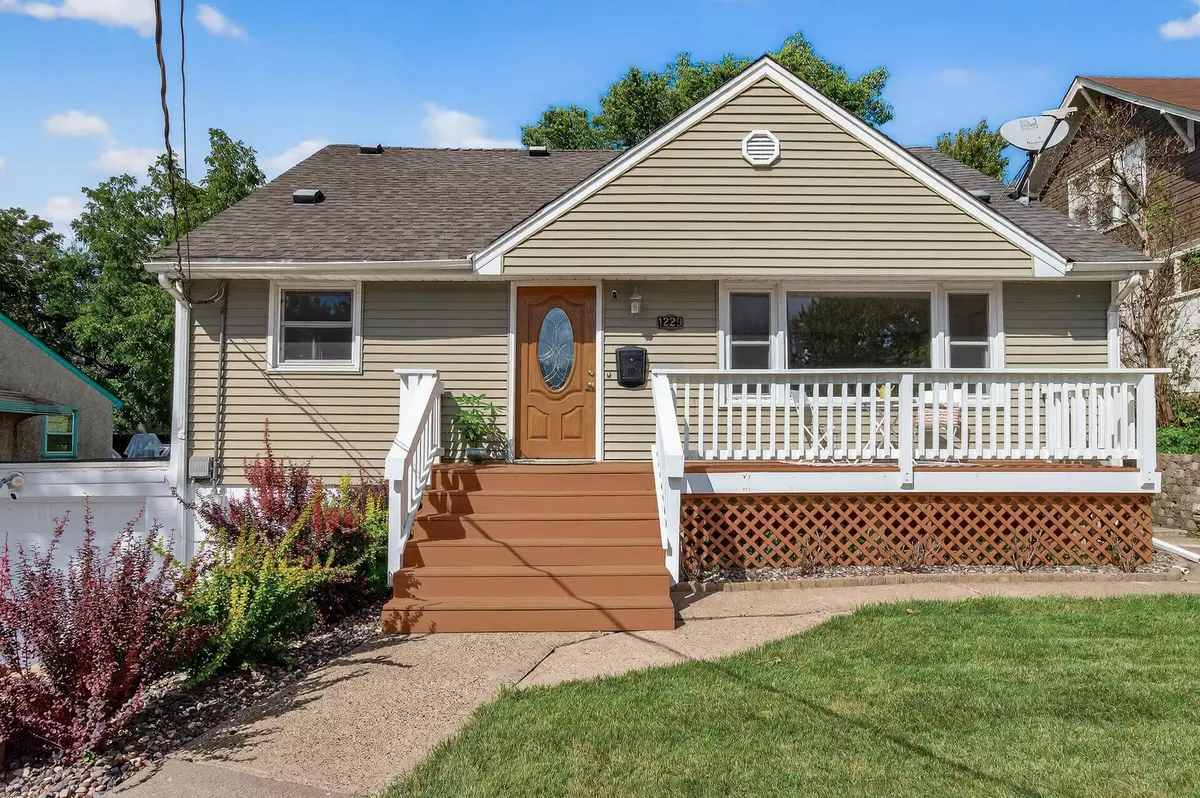 Columbia Heights, MN 55421,1229 44th AVE NE