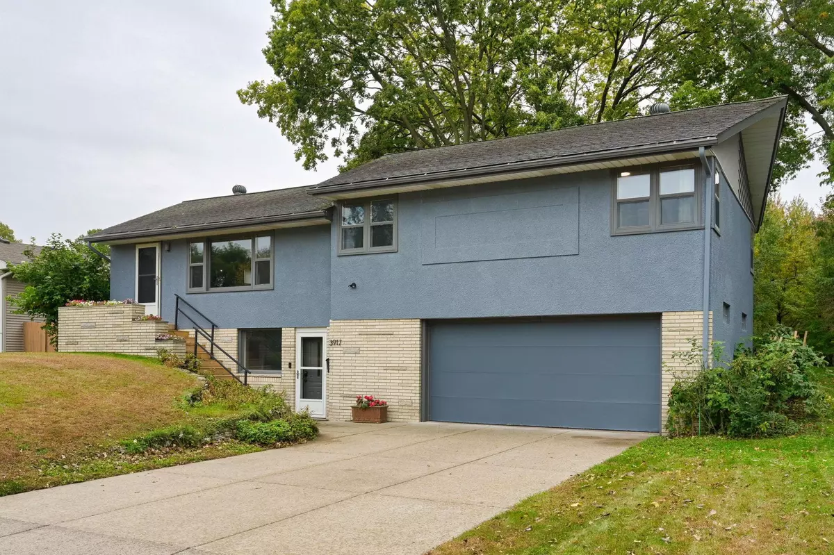 Brooklyn Center, MN 55429,3917 Eckberg DR
