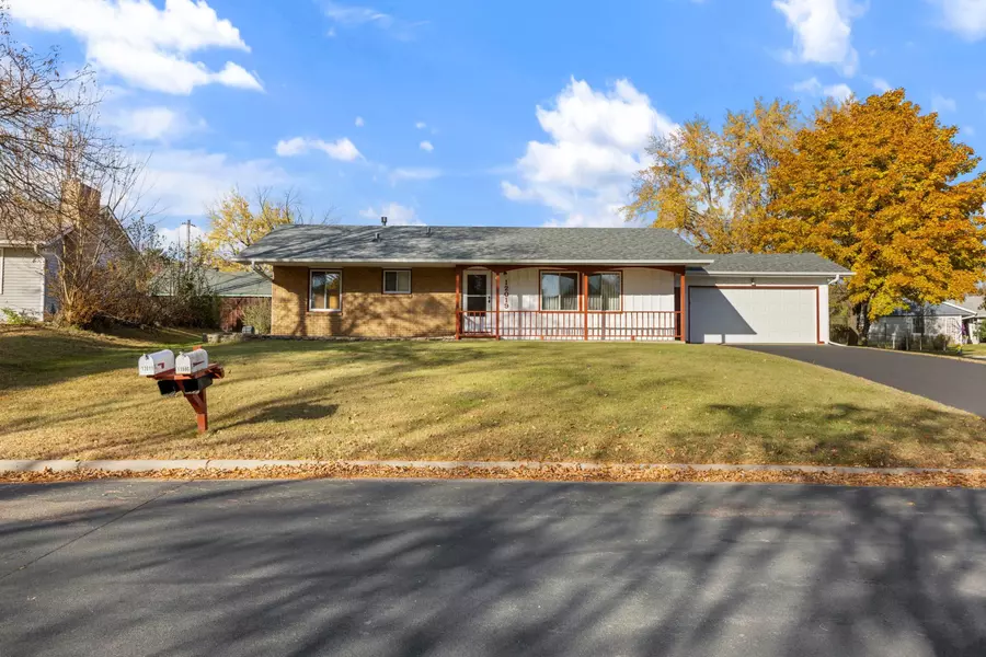12019 Zion ST NW, Coon Rapids, MN 55433