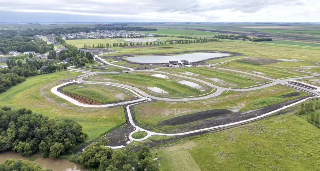 8120 75th ST S, Horace, ND 58047