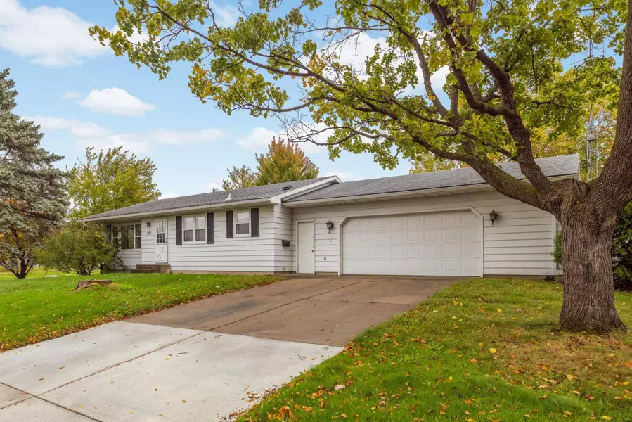 101 Fraiser ST, Hastings, MN 55033