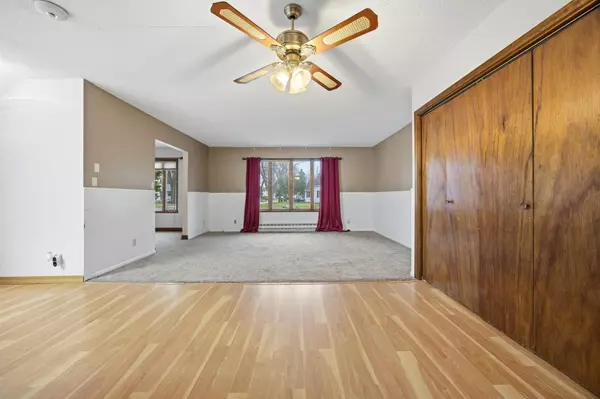 Mayville, ND 58257,125 4th AVE SE