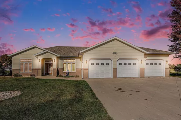 Beaver Creek, MN 56116,505 E 2nd AVE