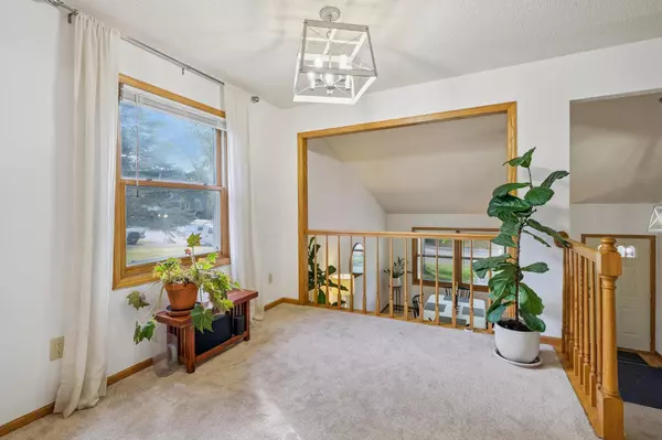 Woodbury, MN 55125,1329 Carriage RD