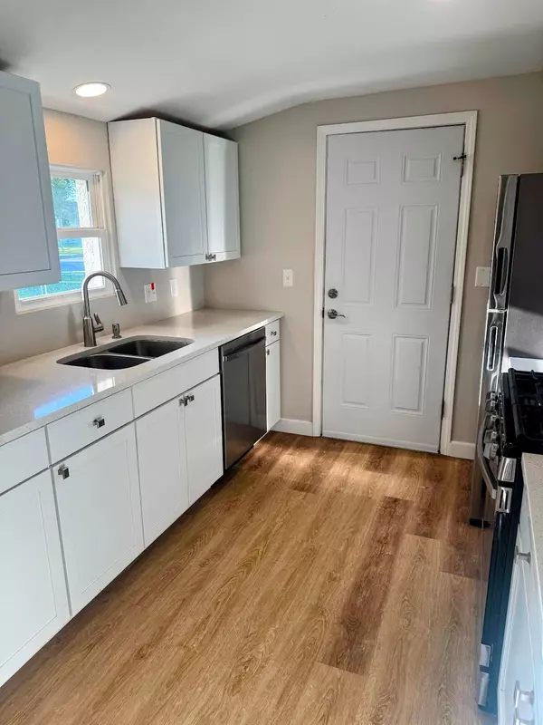 Crystal, MN 55429,5020 Welcome AVE N