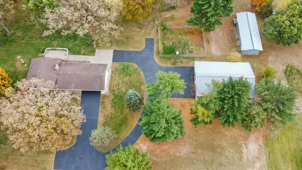 Andover, MN 55304,17855 Round Lake BLVD NW