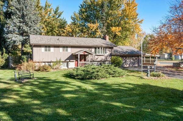 663 91st AVE NE, Blaine, MN 55434