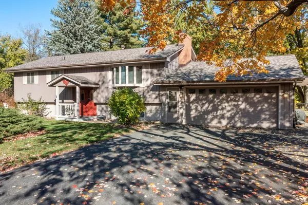 Blaine, MN 55434,663 91st AVE NE