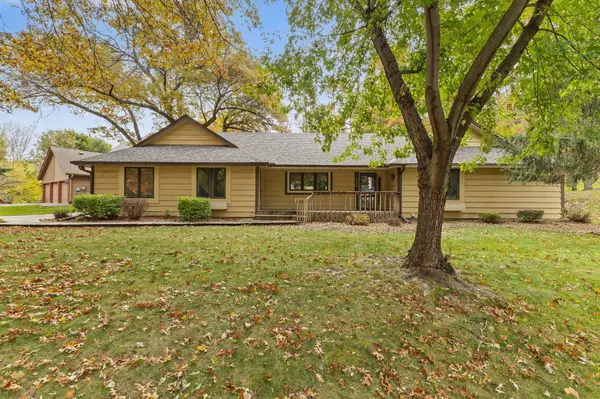 Apple Valley, MN 55124,8000 132nd CT