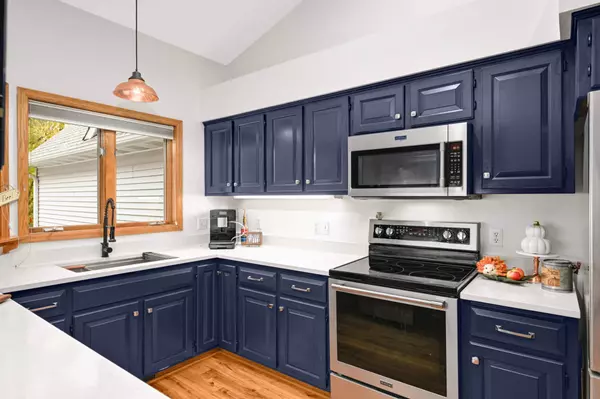 Coon Rapids, MN 55433,420 97th AVE NW