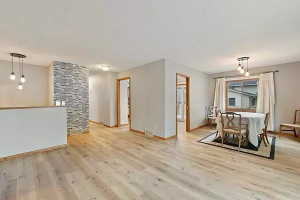 Shakopee, MN 55379,1187 Jackson ST S