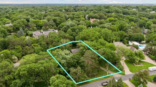 Edina, MN 55436,4909 Rolling Green Pkwy