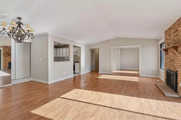 Minnetonka, MN 55345,4553 Aspenwood TRL