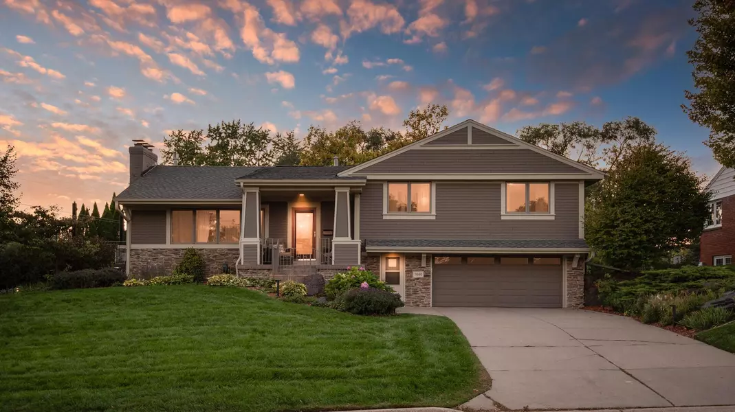 7040 Kellogg AVE, Edina, MN 55435