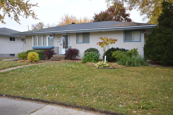 449 Birmingham ST, Saint Paul, MN 55106