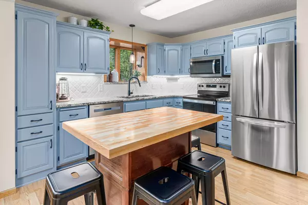 21857 Iden Avenue PL N, Forest Lake, MN 55025