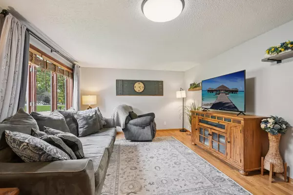 Red Wing, MN 55066,747 21st ST