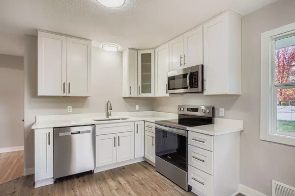 Rosemount, MN 55068,3238-3240 Lower 147th ST W