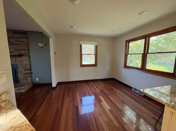 Burnsville, MN 55337,13208 Upton AVE S
