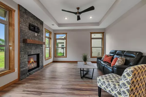 Saint Cloud, MN 56303,2016 Forest CT