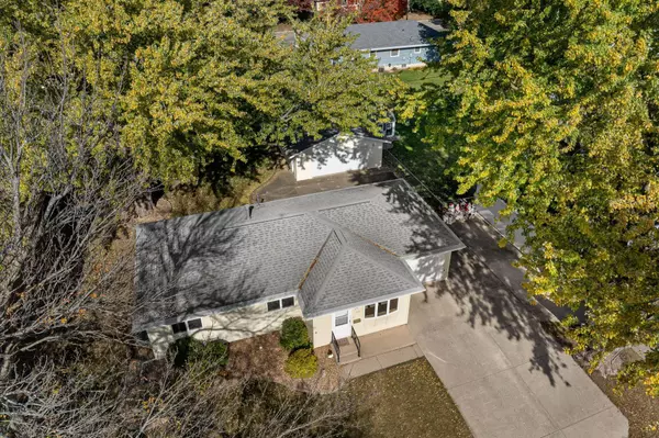 Albert Lea, MN 56007,313 Glenn RD