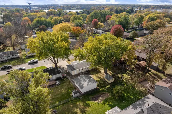 Albert Lea, MN 56007,313 Glenn RD