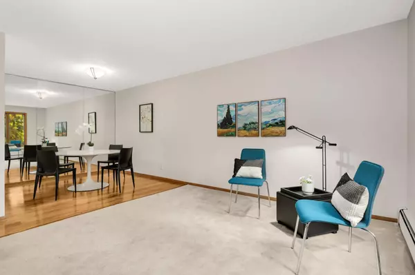 Golden Valley, MN 55416,6051 Laurel AVE #108