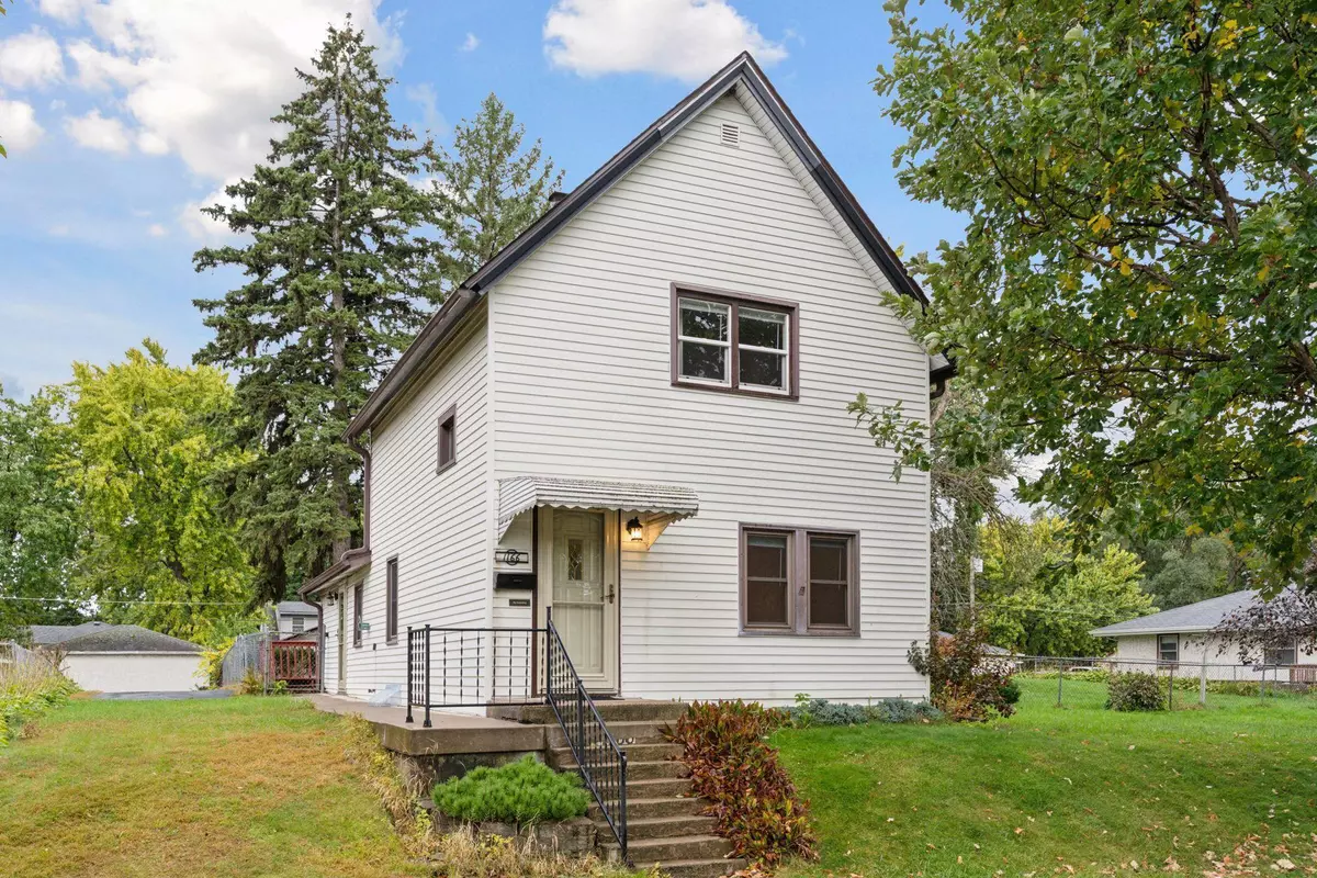 Saint Paul, MN 55106,1166 Euclid ST