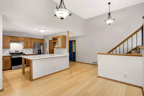 Plymouth, MN 55446,15625 46th AVE N