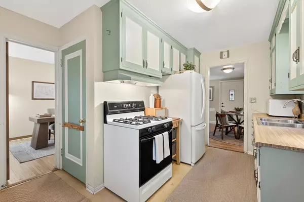 Richfield, MN 55423,2815 W 71st ST