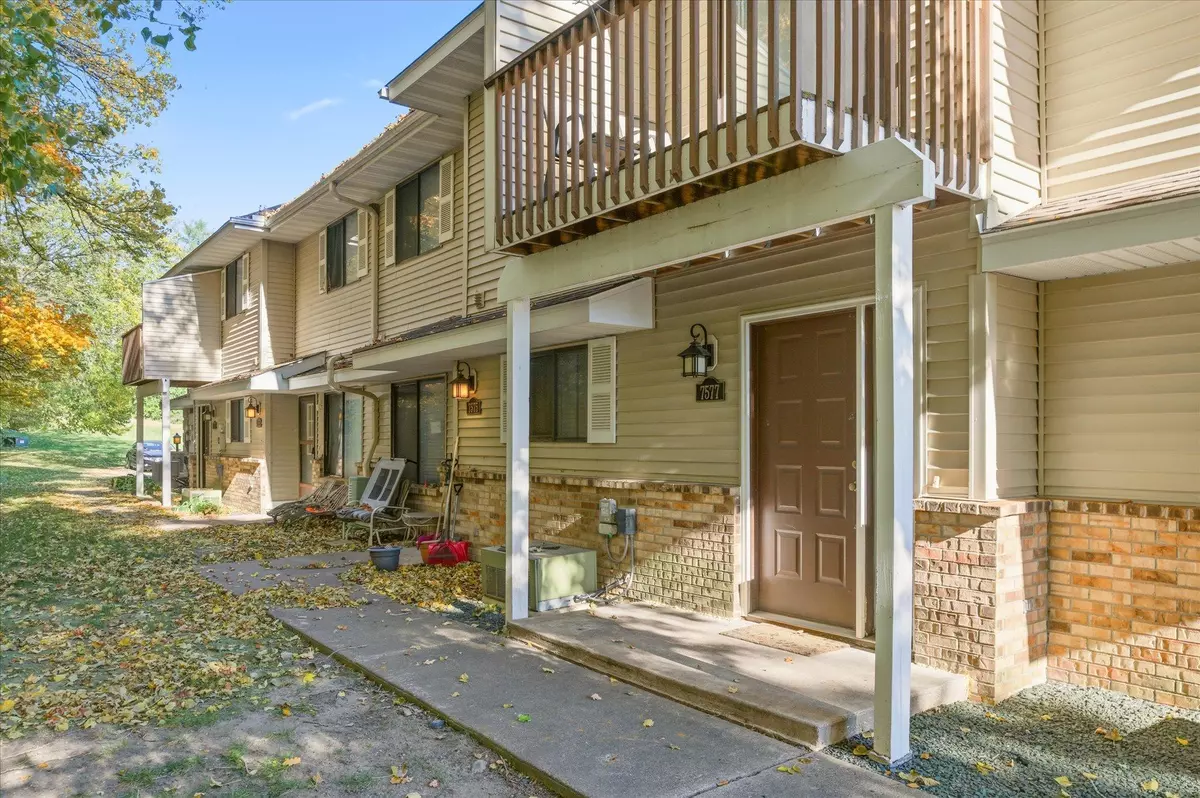 Maple Grove, MN 55311,7577 Vinewood CT