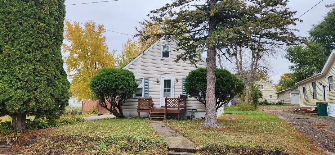 Albert Lea, MN 56007,522 Saint Thomas AVE