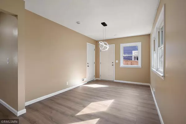 New Hope, MN 55428,7961 59th AVE N