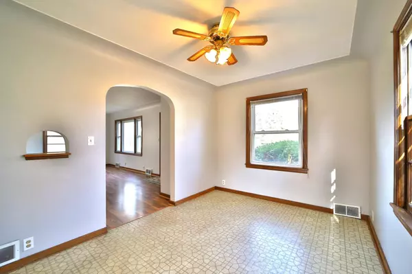 Little Falls, MN 56345,6 Cherry AVE