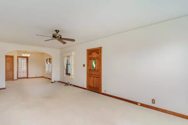 Red Wing, MN 55066,1815 Grandview AVE