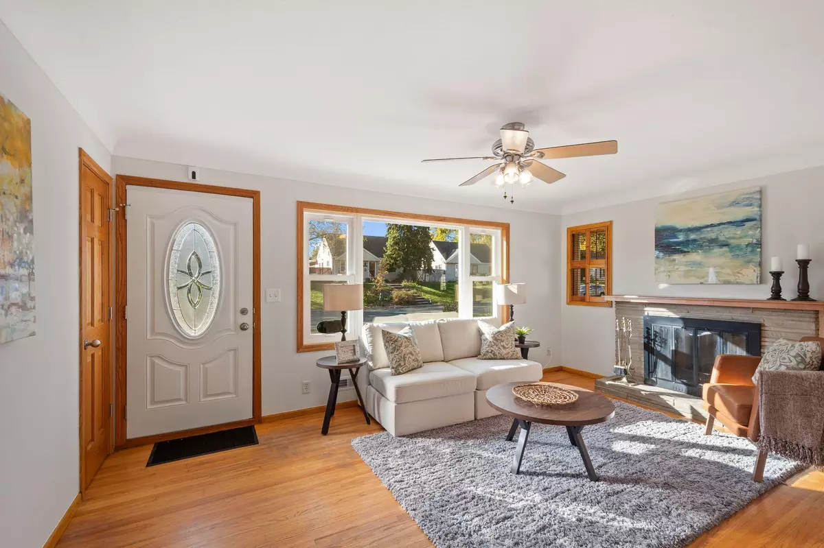 Columbia Heights, MN 55421,2221 Highland PL