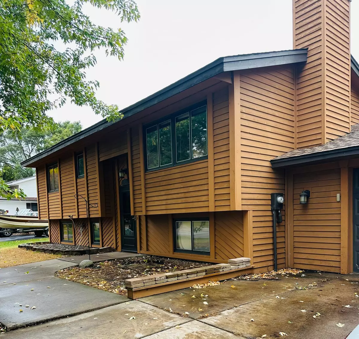 Champlin, MN 55316,13217 Valley Forge LN N