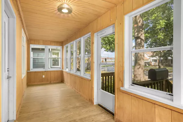 Minneapolis, MN 55406,3208 24th AVE S