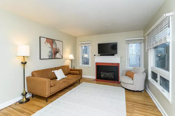 Rochester, MN 55904,822 7th AVE SE