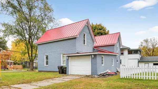 Menomonie, WI 54751,503 11th ST E