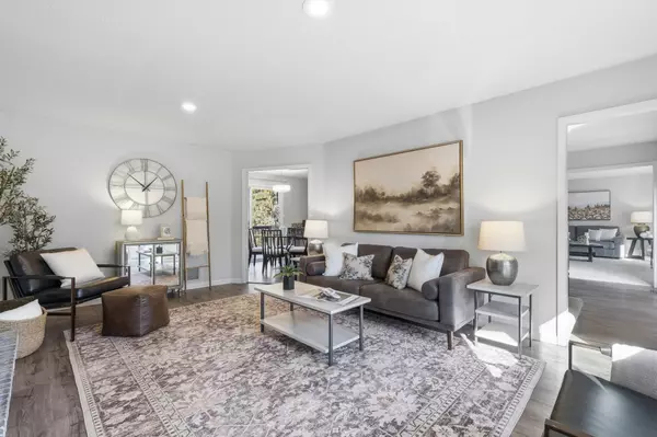 Woodbury, MN 55125,7144 Sherwood RD