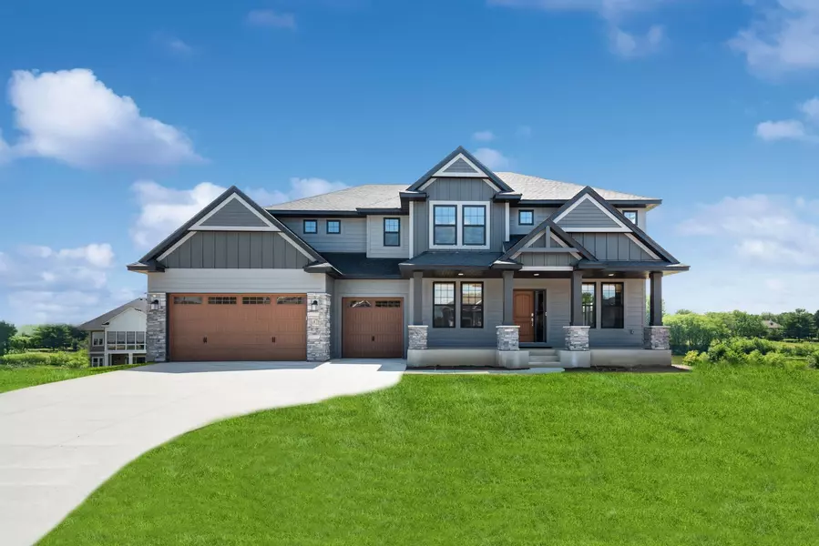 1476 Palmer DR N, Lake Elmo, MN 55042