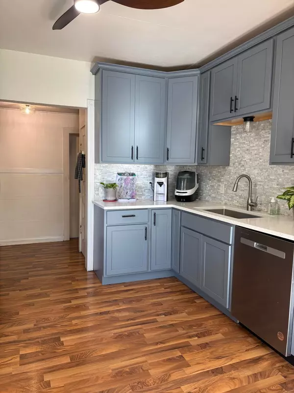 Little Falls, MN 56345,415 Lindbergh DR NW